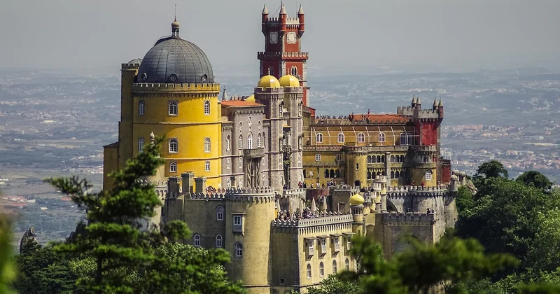 Châteaux et villages historiques : Sintra et Óbidos à hauteur d'enfant